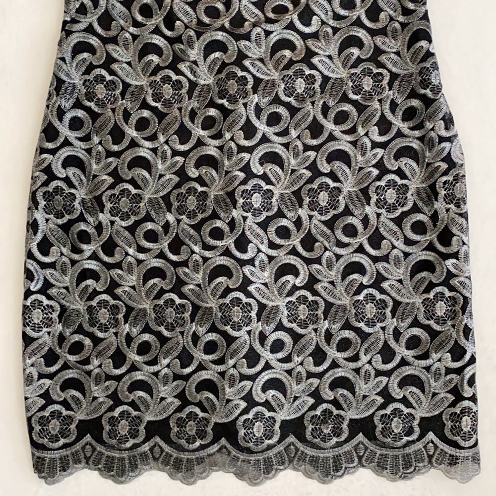 {NWT} Lauren Ralph Lauren | Metallic Embroidered Sheath Dress Black Pewter 12 - Picture 6 of 16